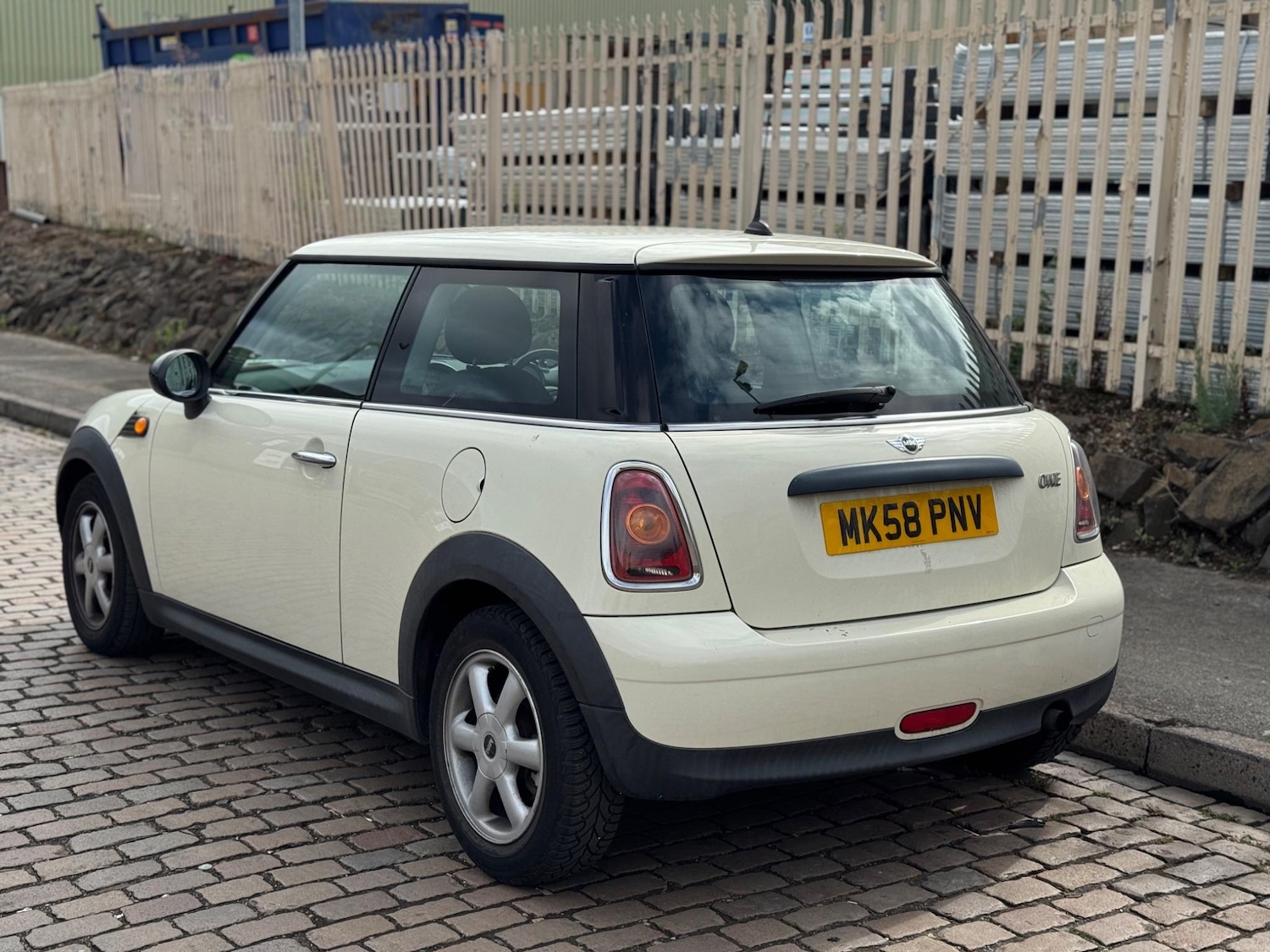 MINI Hatch (58) - 1.4 One Euro 4 3dr - Image 5