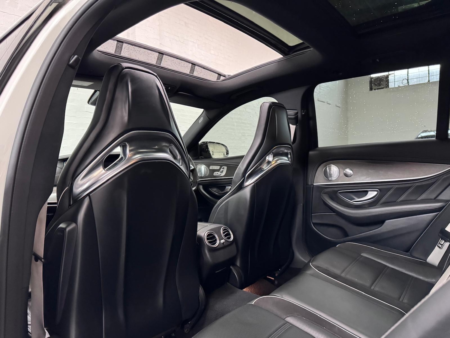 Used Mercedes-Benz E Class for sale - 77120781: Photo 14