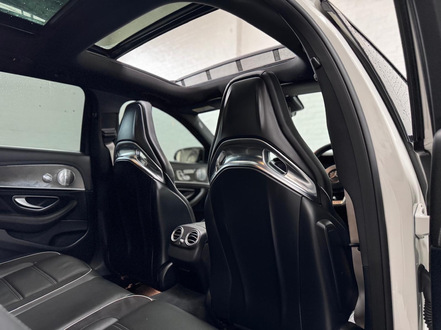 Used Mercedes-Benz E Class for sale - 77120781: Photo 16