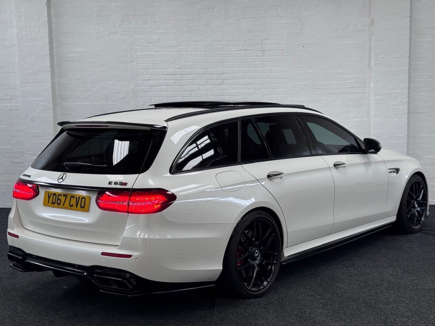 Used Mercedes-Benz E Class for sale - 77120781: Photo 5