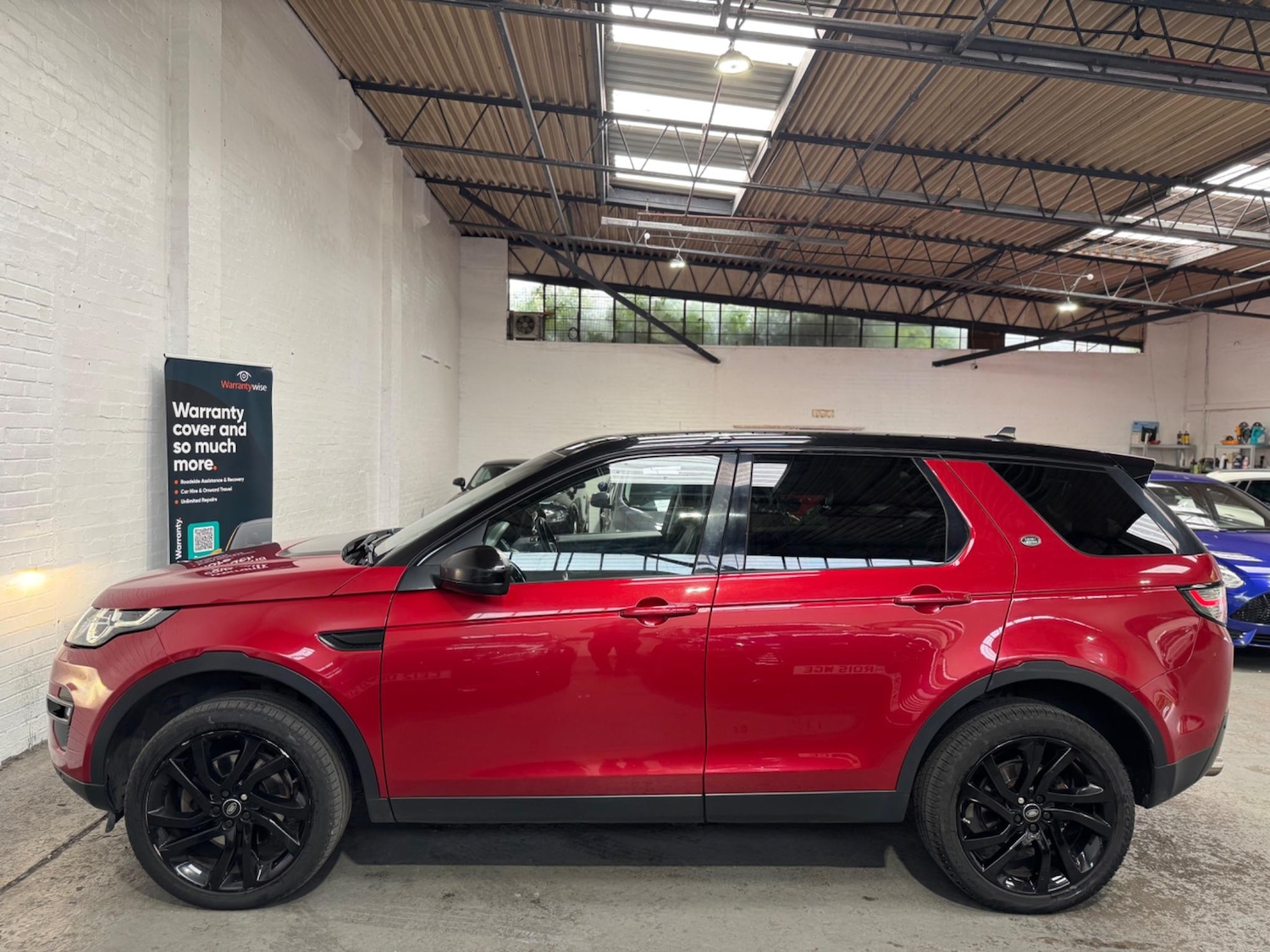 Used Land Rover Discovery Sport 2015 for sale - 76976716: Photo 10