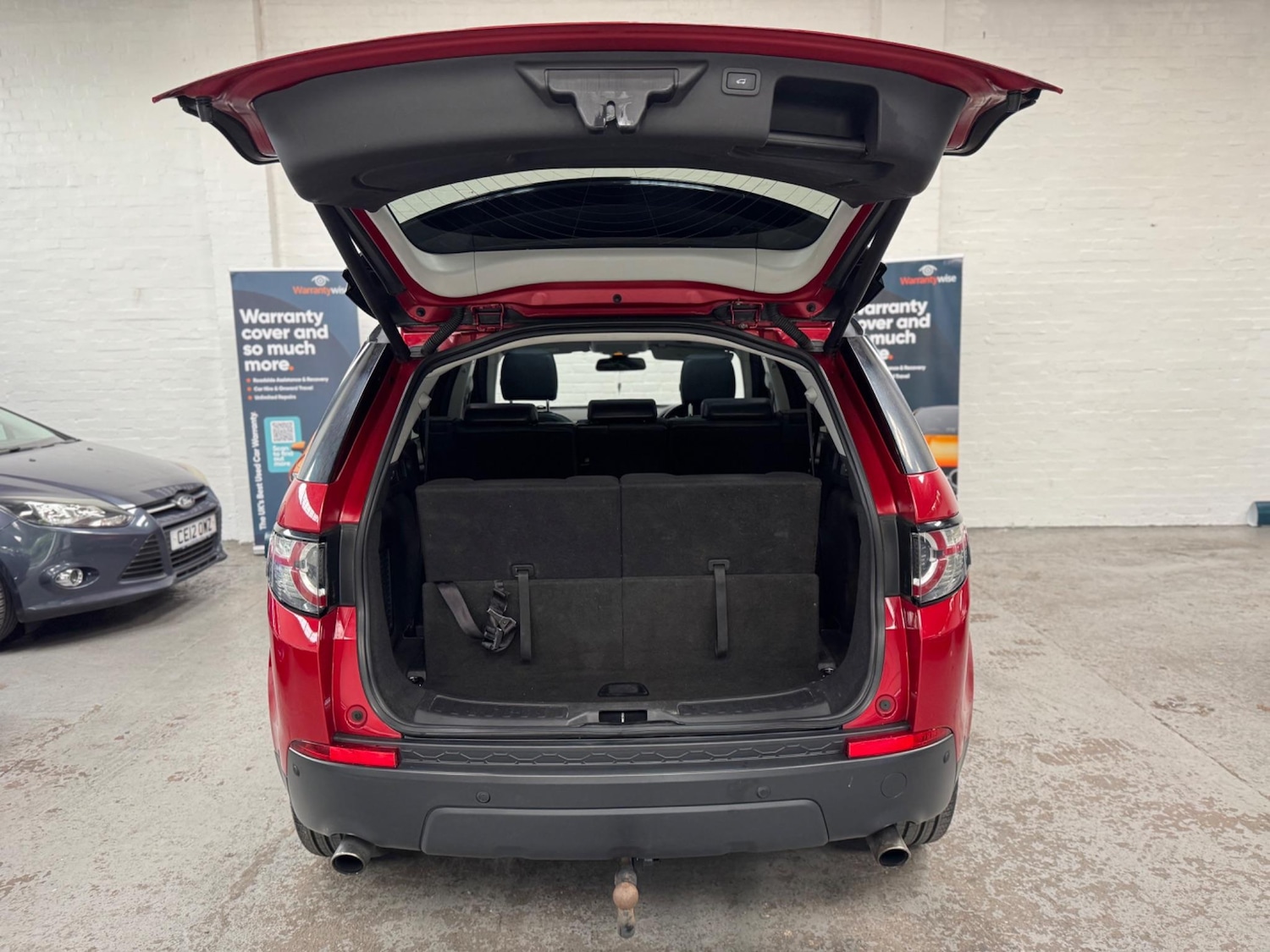 Used Land Rover Discovery Sport 2015 for sale - 76976716: Photo 39