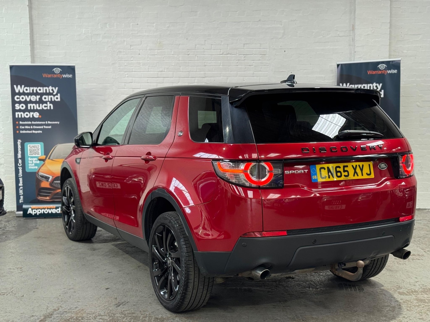 Used Land Rover Discovery Sport 2015 for sale - 76976716: Photo 9