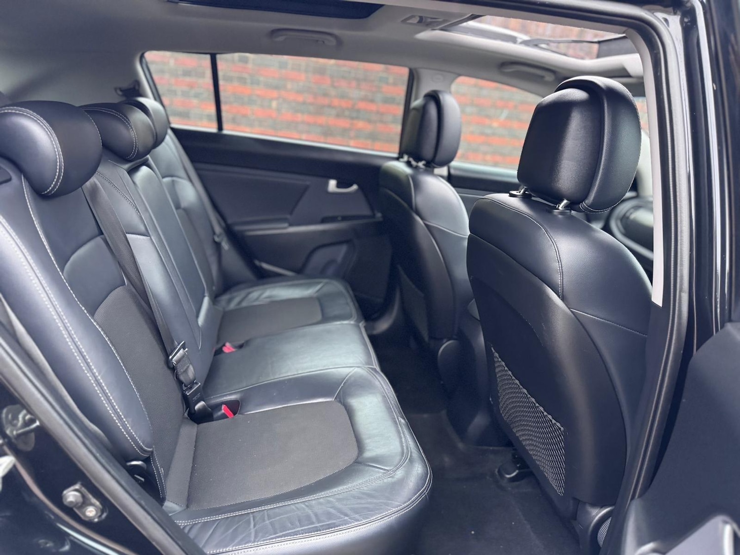 Used Kia Sportage 2011 for sale - 77040290: Photo 15