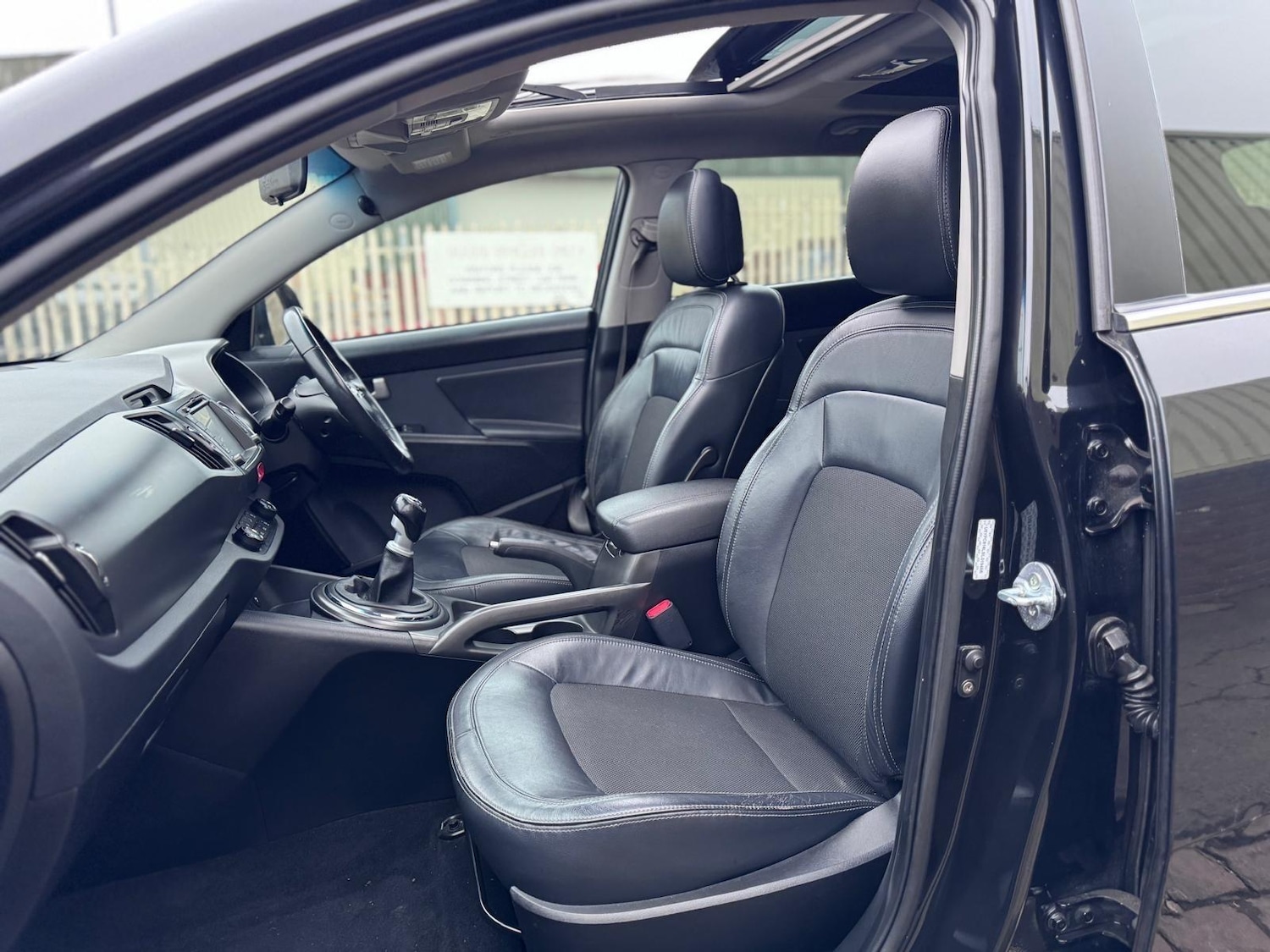 Used Kia Sportage 2011 for sale - 77040290: Photo 18