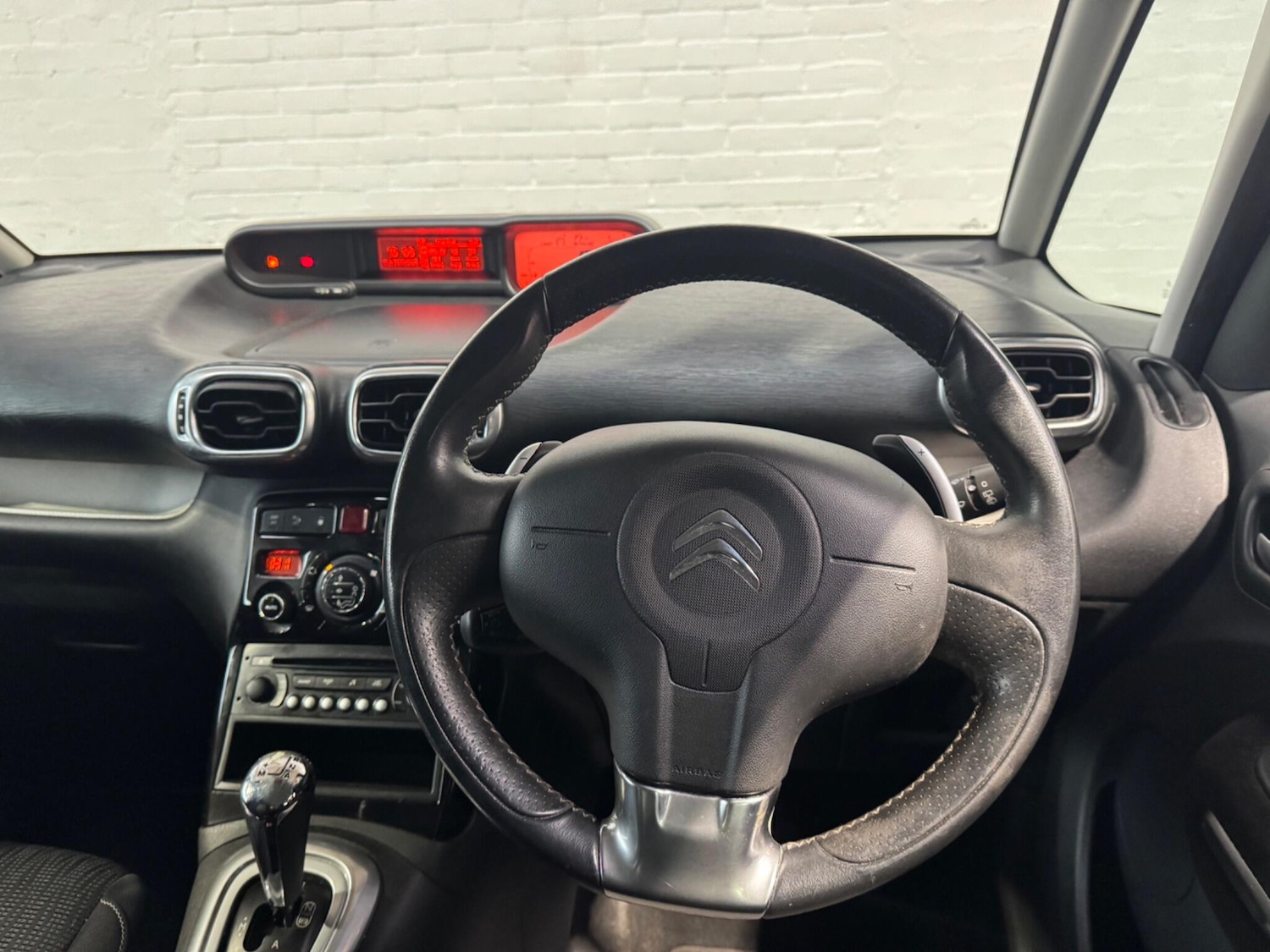 Used Citroen C3 Picasso 2013 for sale - 76597017: Photo 16