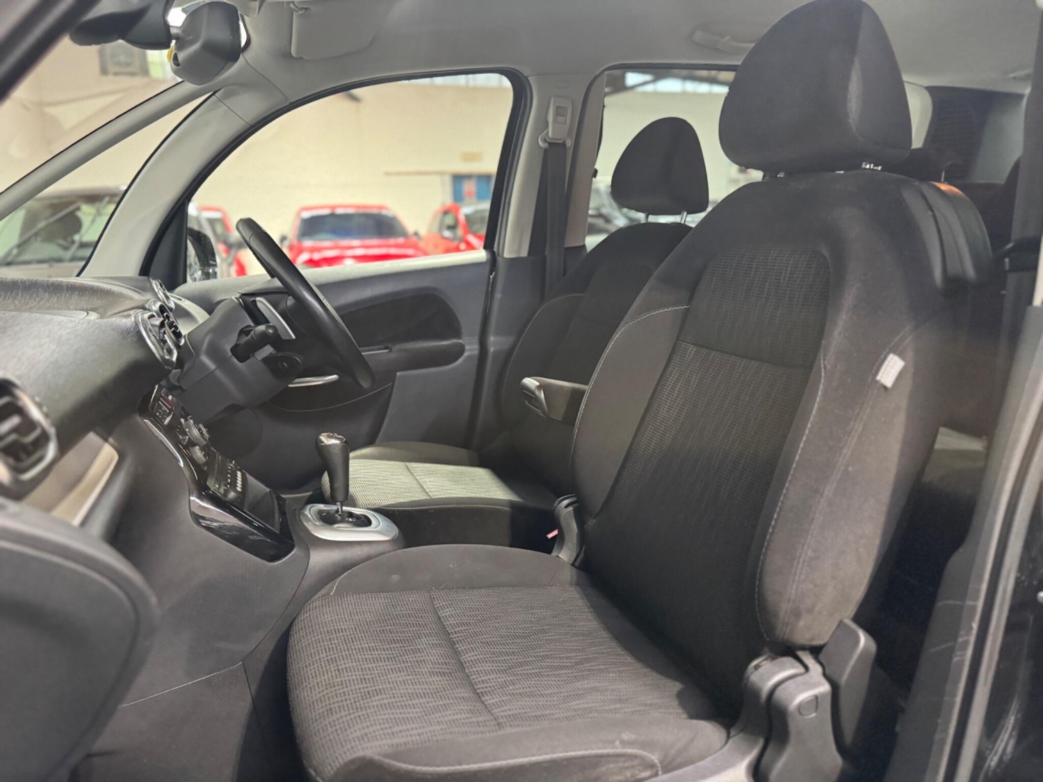 Used Citroen C3 Picasso 2013 for sale - 76597017: Photo 18