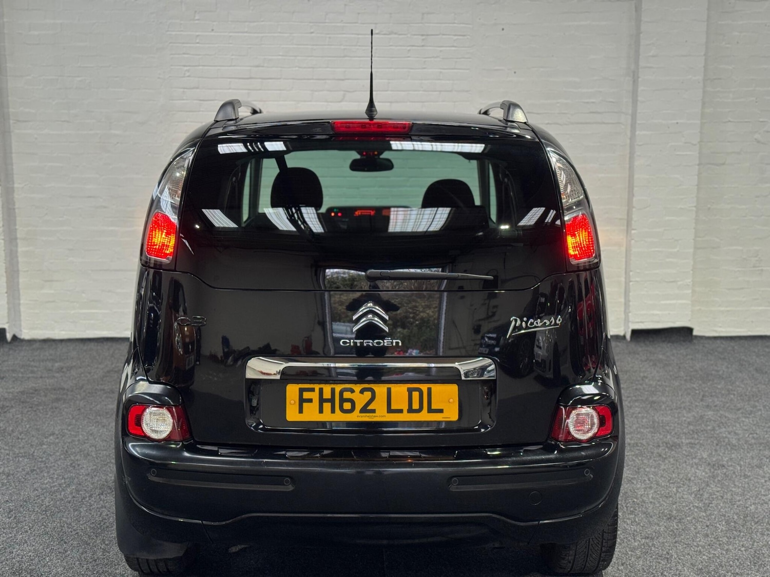 Used Citroen C3 Picasso 2013 for sale - 76597017: Photo 9