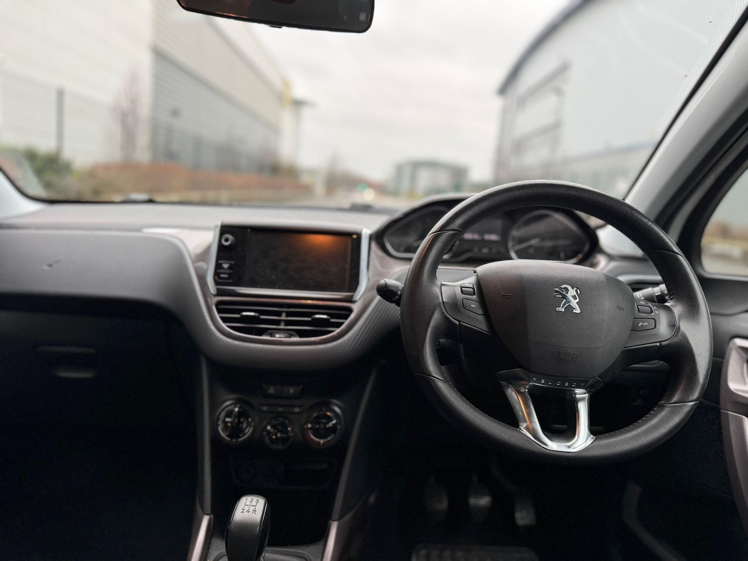 Used Peugeot 2008 2013 for sale - 77166666: Photo 14