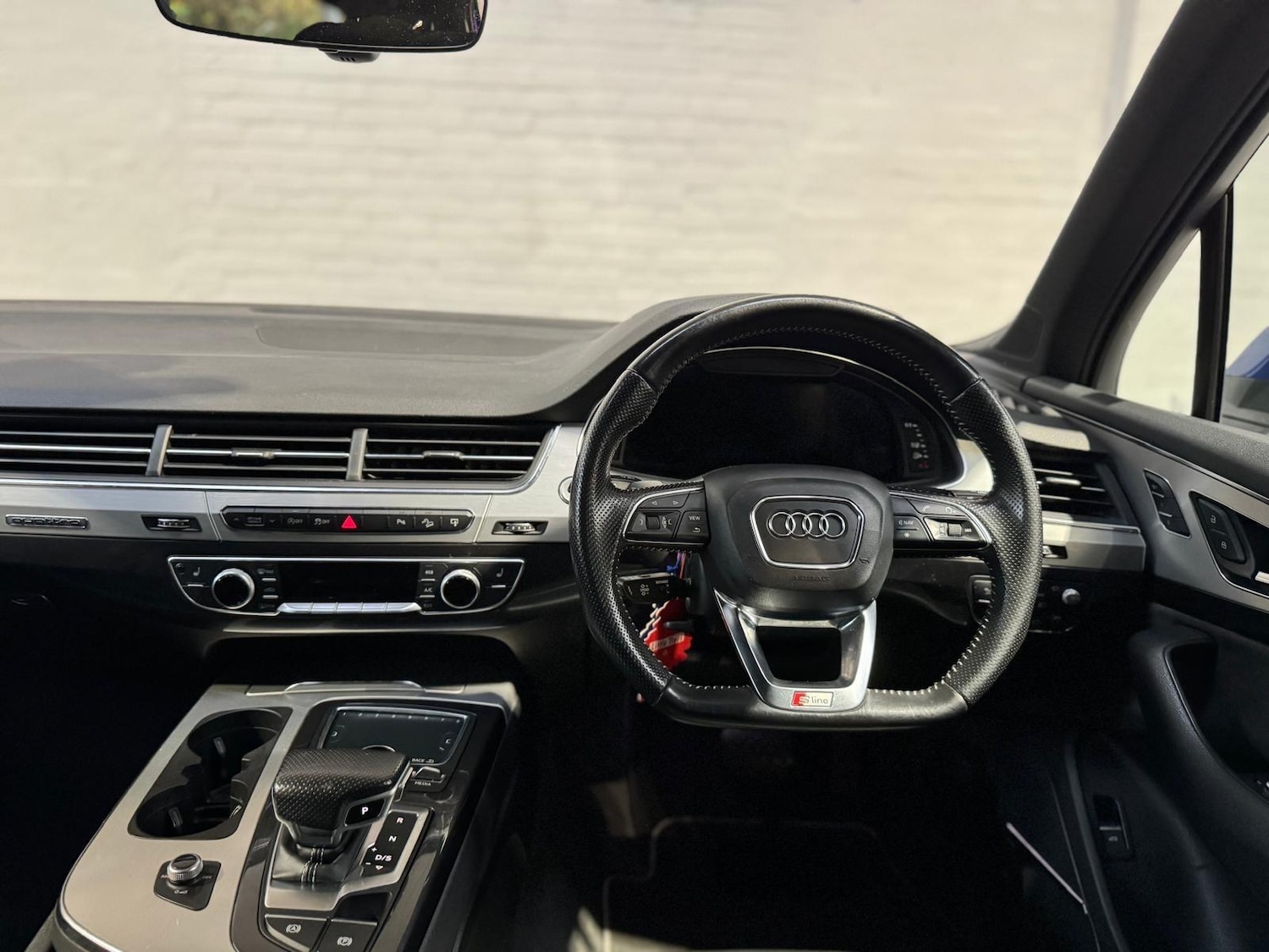 Used Audi Q7 2015 for sale - 76597224: Photo 22