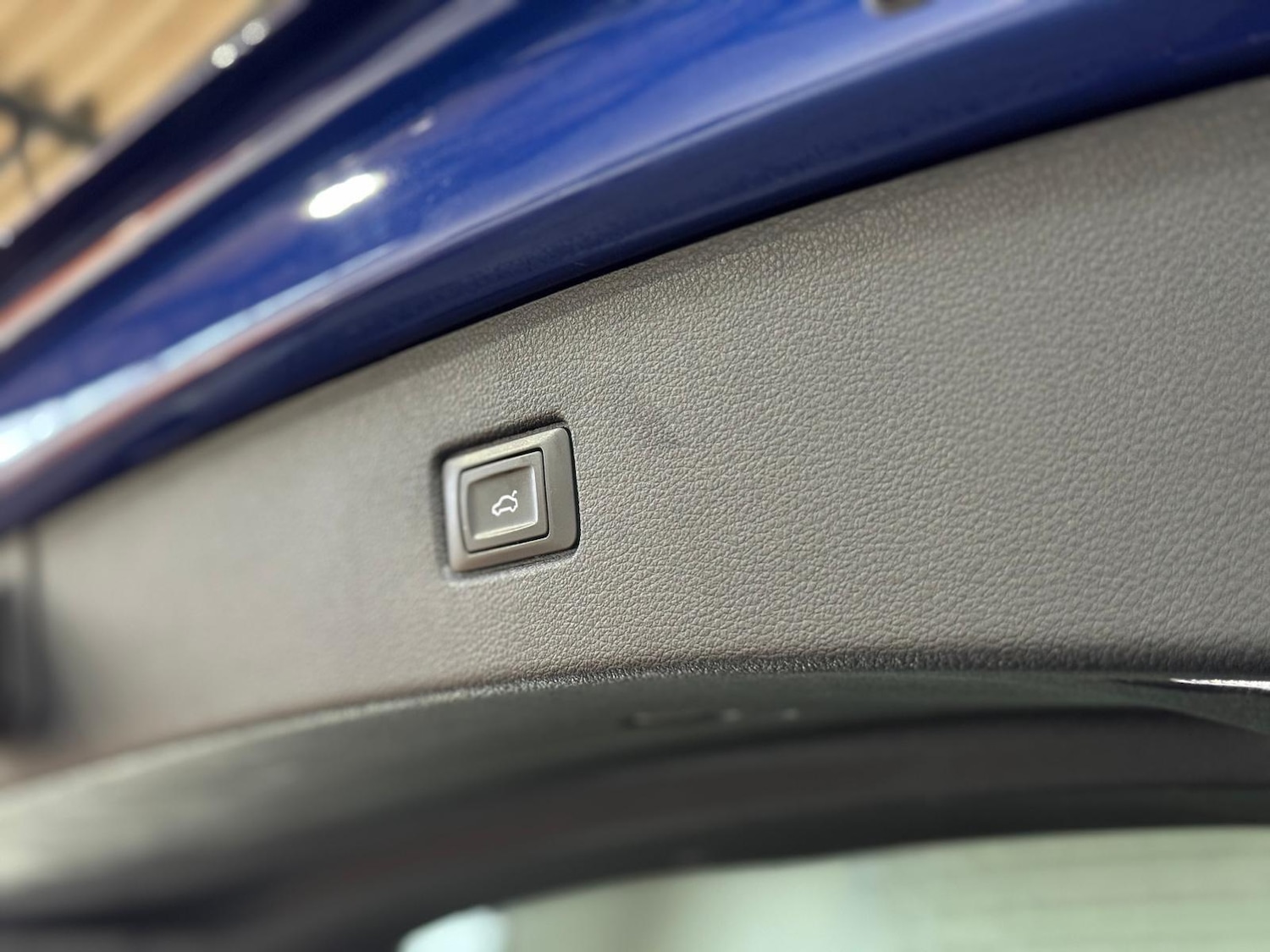 Used Audi Q7 2015 for sale - 76597224: Photo 33