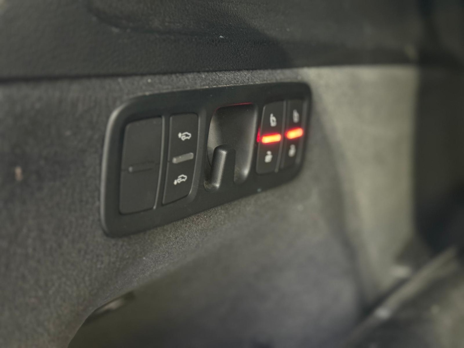 Used Audi Q7 2015 for sale - 76597224: Photo 34