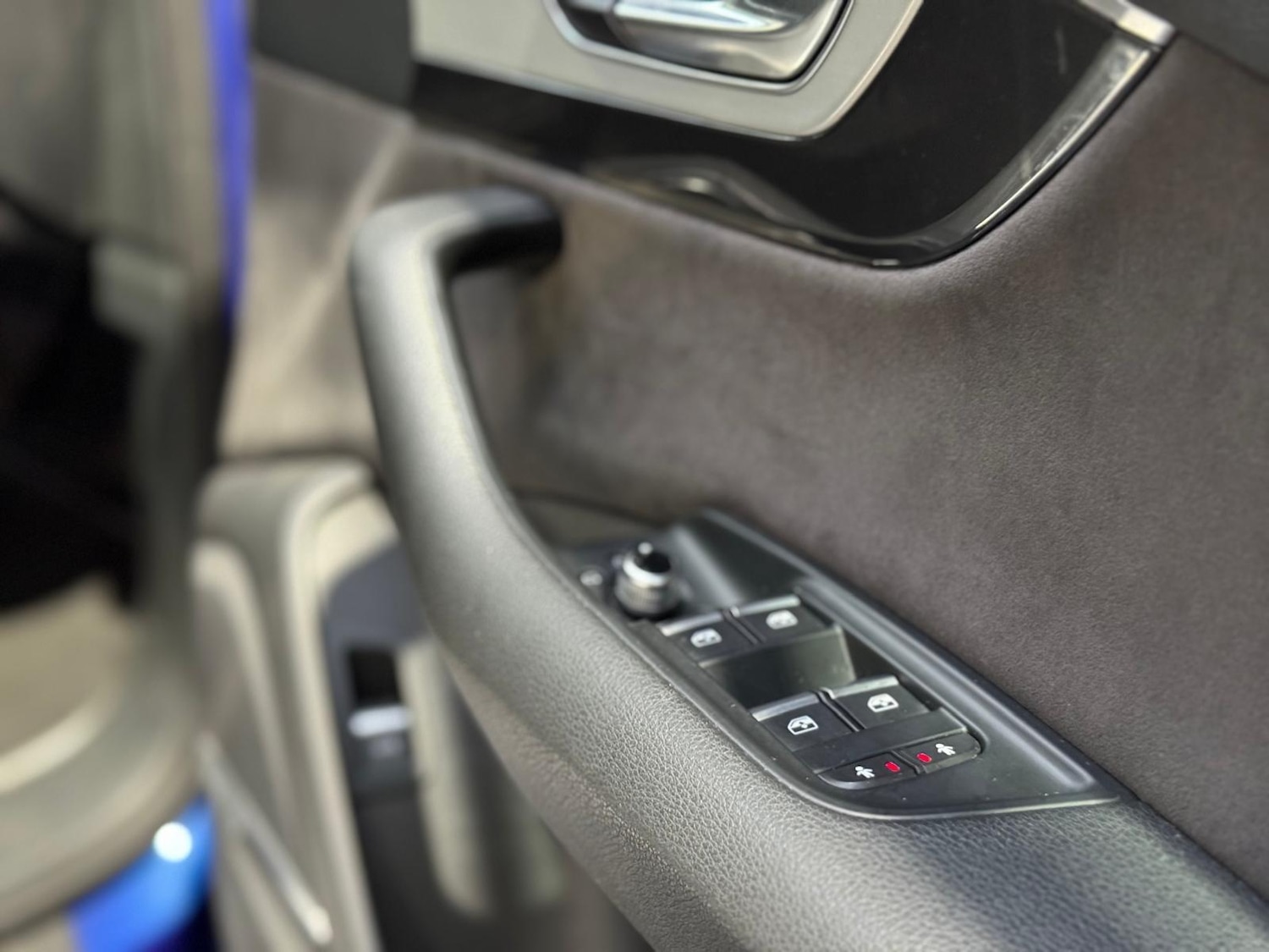 Used Audi Q7 2015 for sale - 76597224: Photo 40