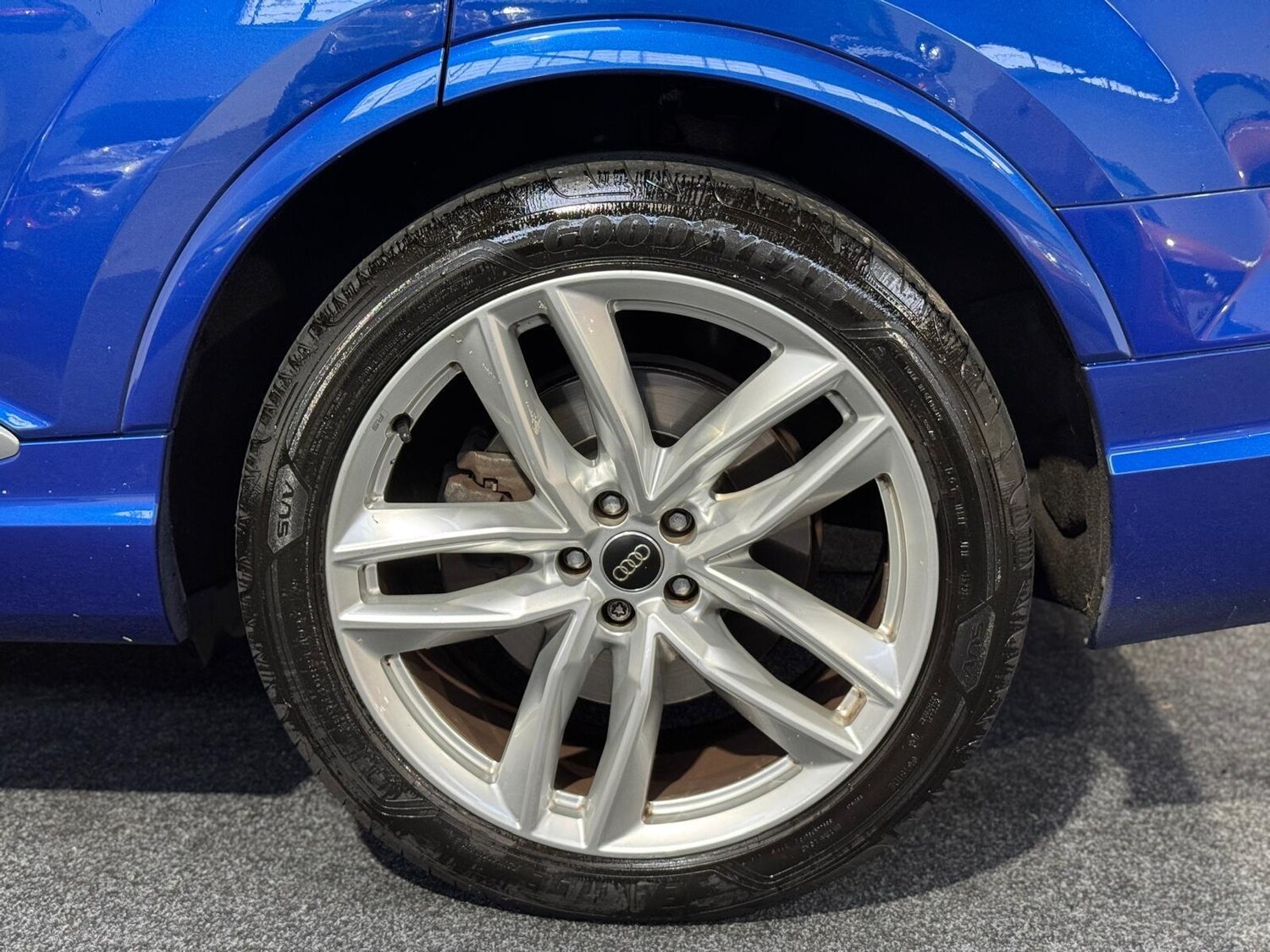 Used Audi Q7 2015 for sale - 76597224: Photo 48