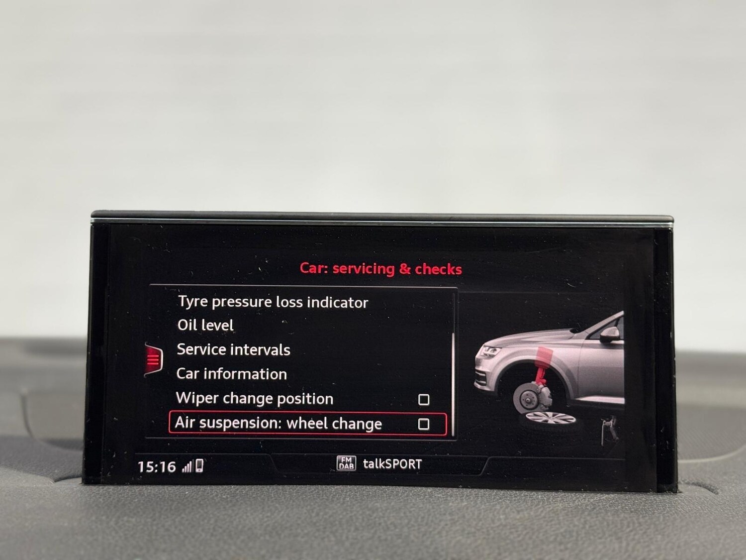 Used Audi Q7 2015 for sale - 76597224: Photo 73