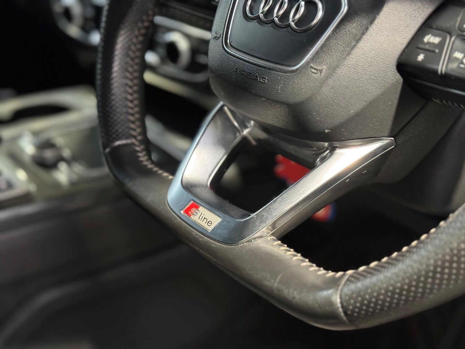 Used Audi Q7 2015 for sale - 76597224: Photo 75