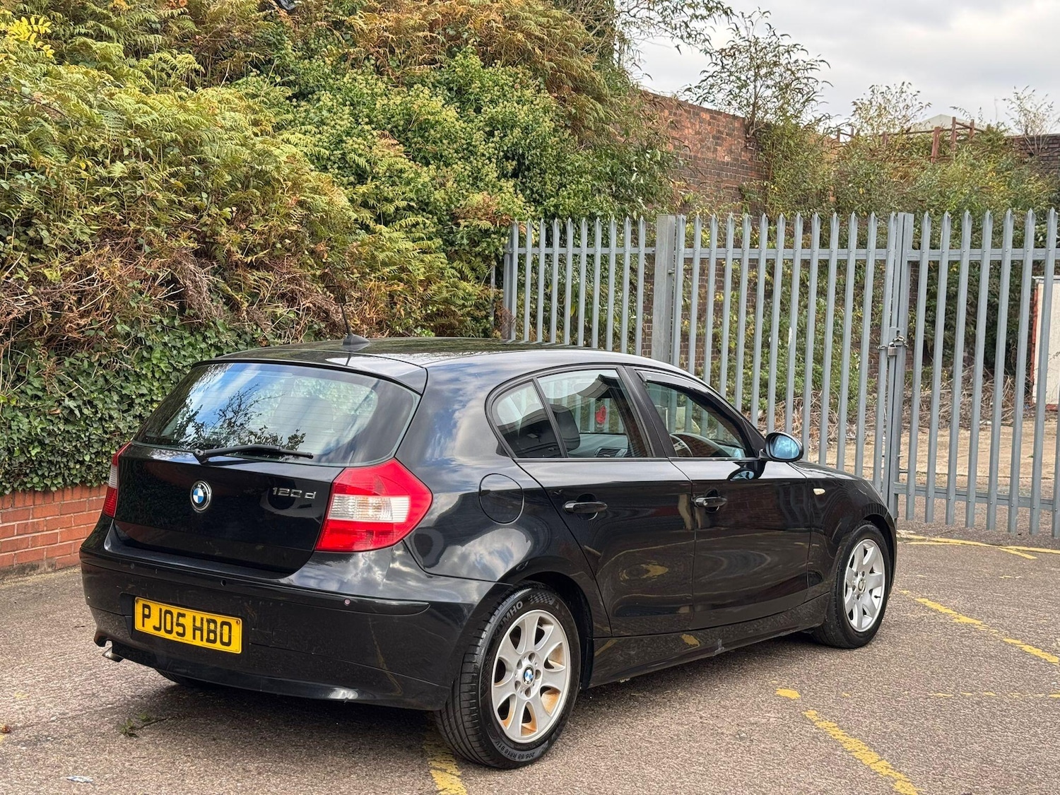 Used BMW 1 Series 2005 for sale - 76307642: Photo 3