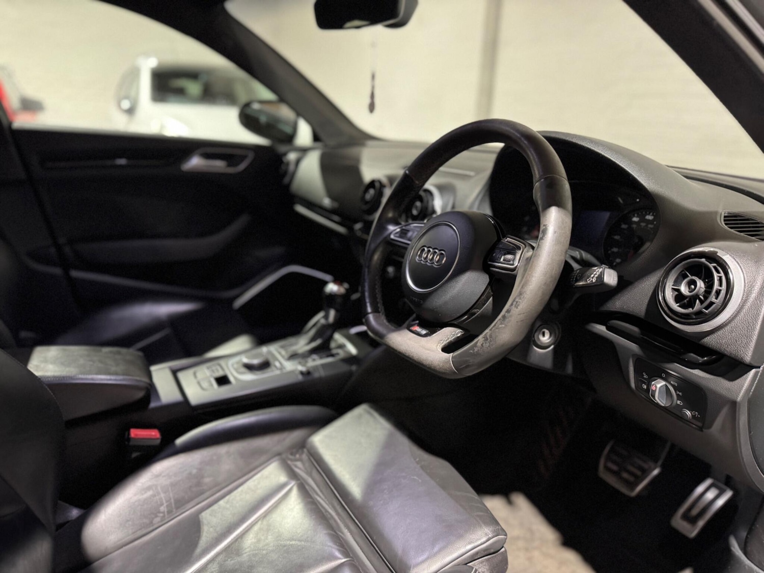 Used Audi RS3 2015 for sale - 76786652: Photo 30