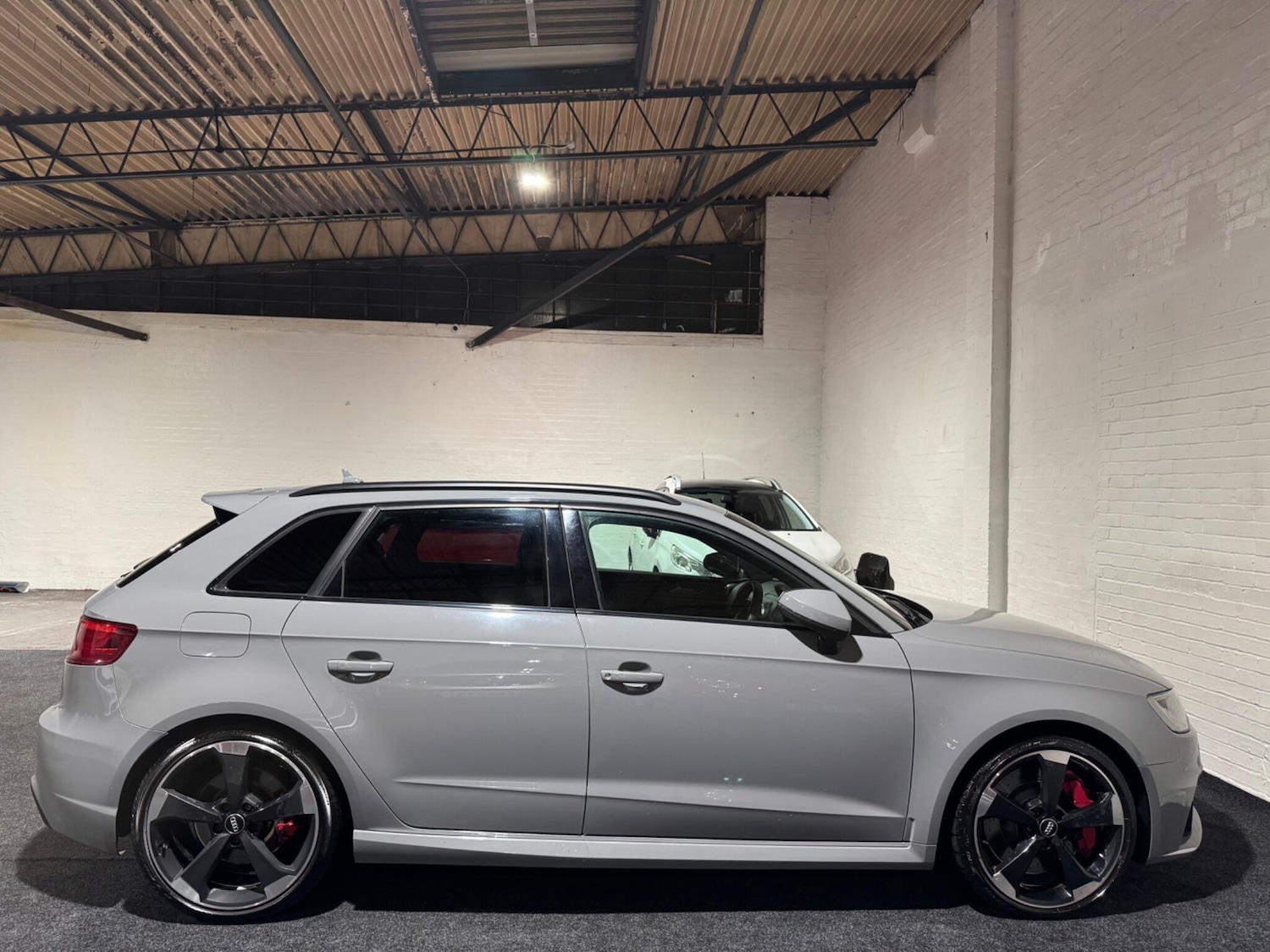 Used Audi RS3 2015 for sale - 76786652: Photo 9