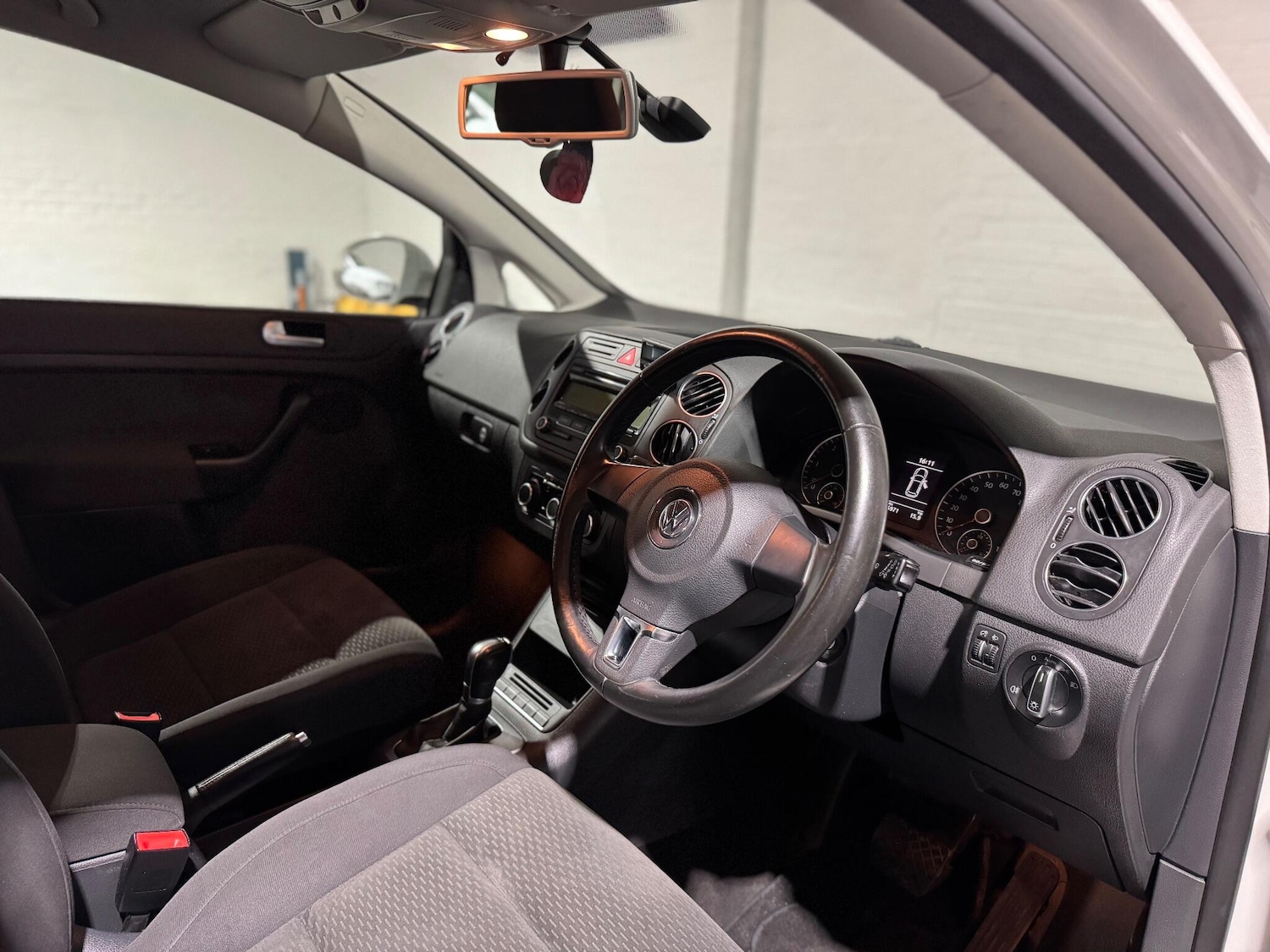 Used Volkswagen Golf Plus 2011 for sale - 77021088: Photo 23