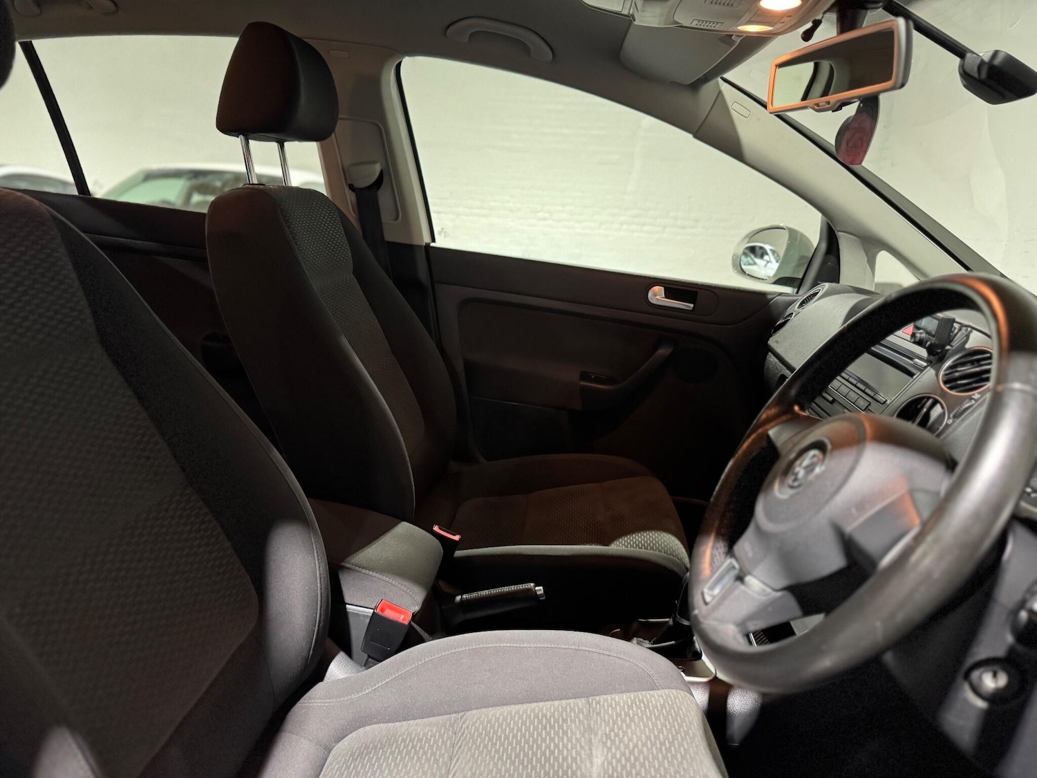 Used Volkswagen Golf Plus 2011 for sale - 77021088: Photo 25