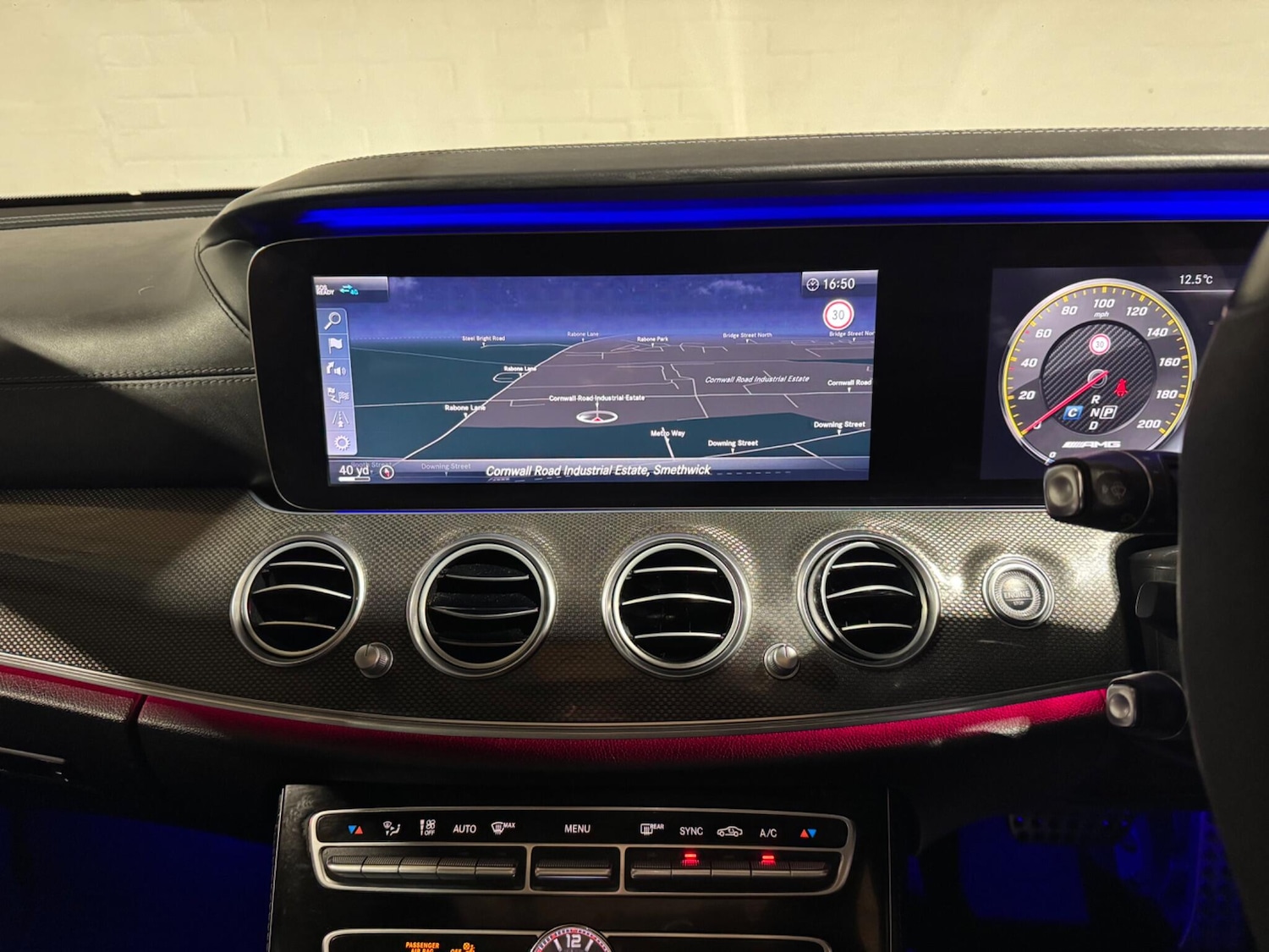 Used Mercedes-Benz E Class for sale - 76976858: Photo 42