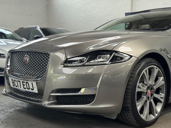 Used Jaguar XJ 2017 for sale - 75678187: Photo 10