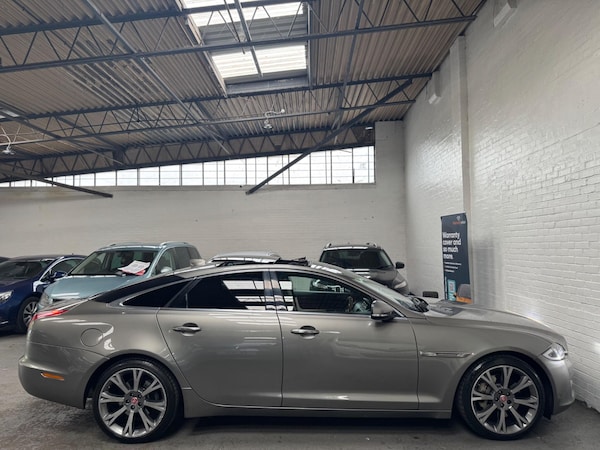 Used Jaguar XJ 2017 for sale - 75678187: Photo 15