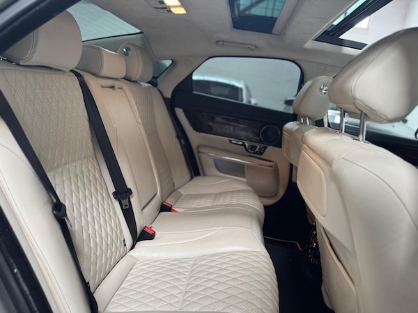 Used Jaguar XJ 2017 for sale - 75678187: Photo 23