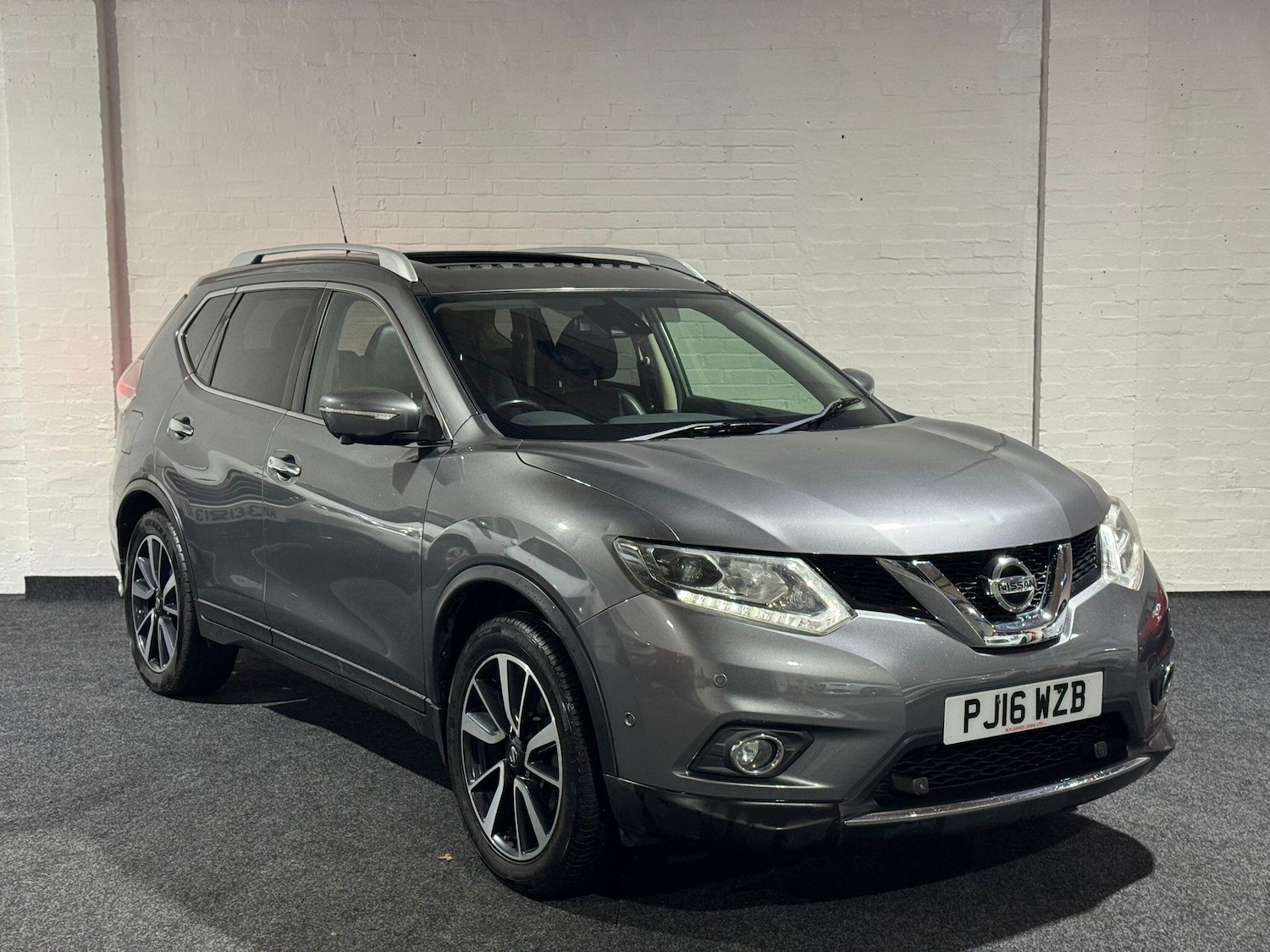 Used Nissan X-Trail 2016 for sale - 76753088: Photo 1