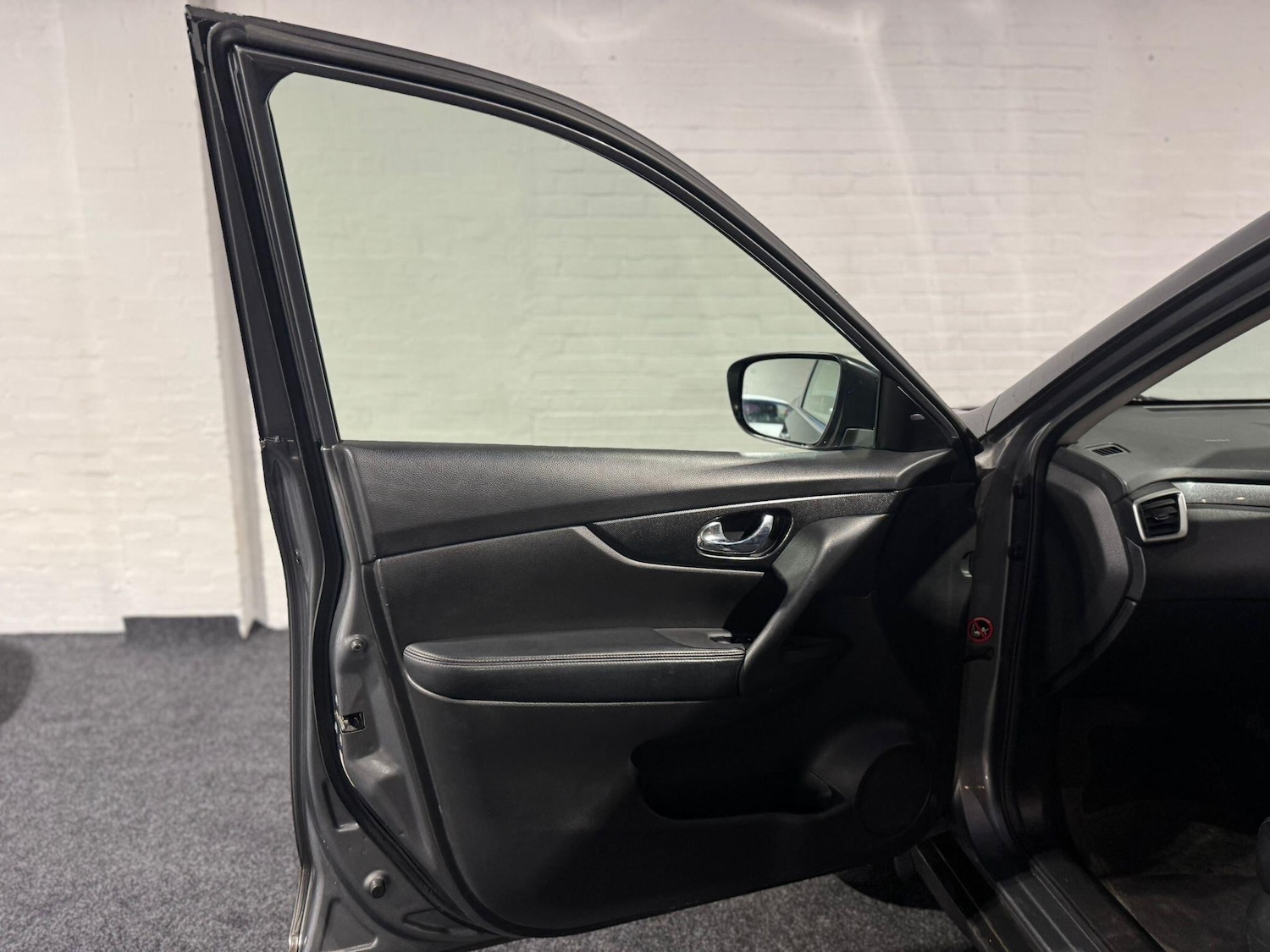 Used Nissan X-Trail 2016 for sale - 76753088: Photo 26