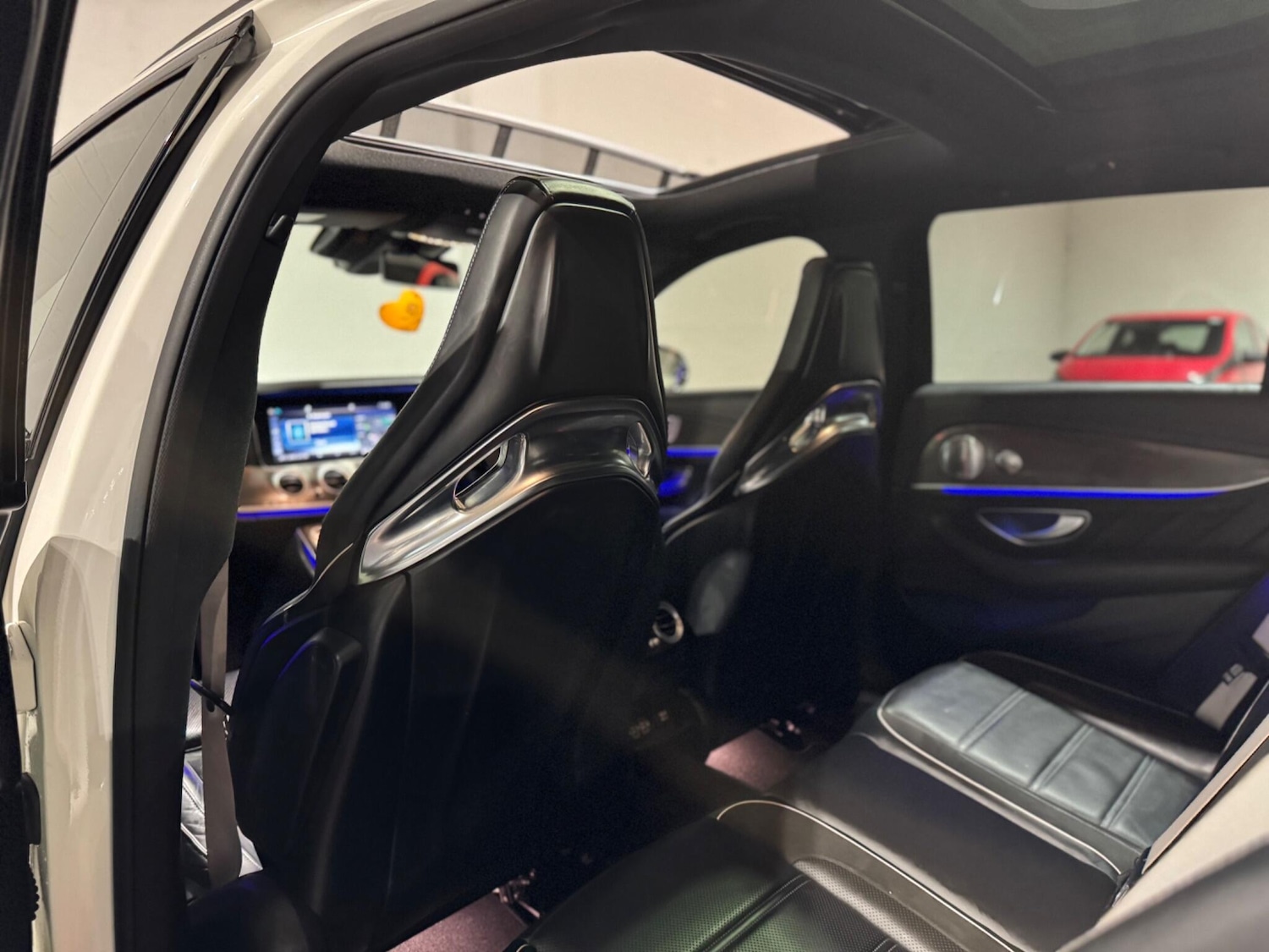 Used Mercedes-Benz E Class 2018 for sale - 76551061: Photo 21