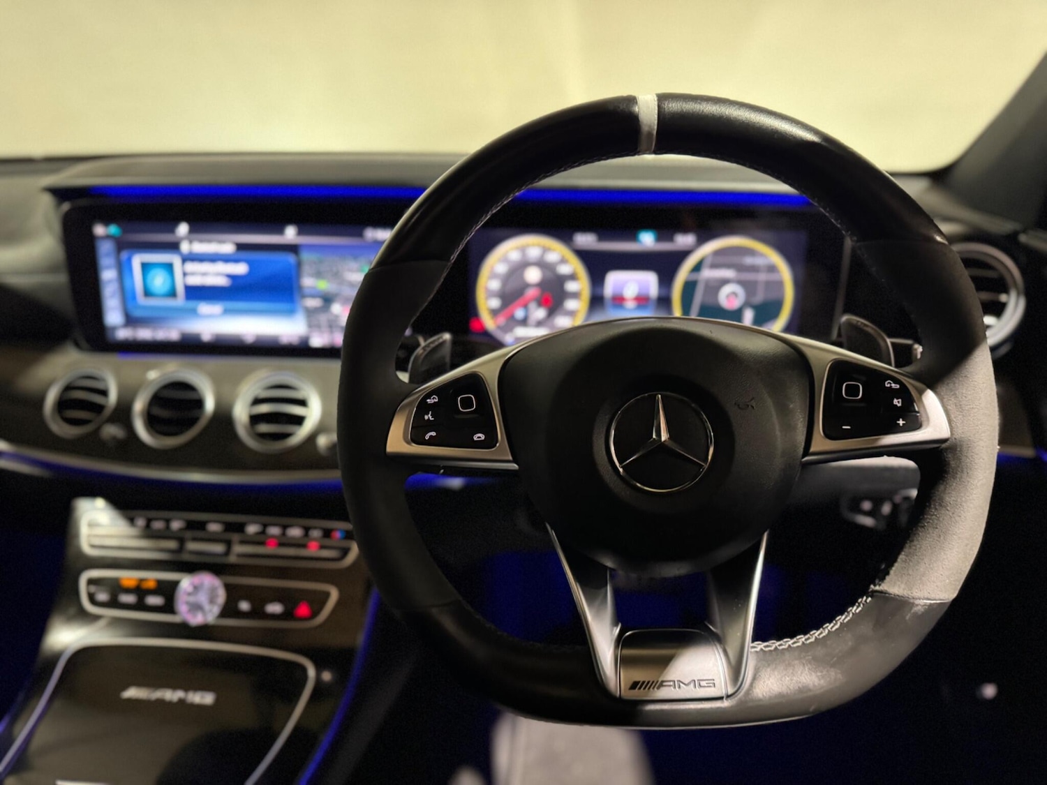 Used Mercedes-Benz E Class 2018 for sale - 76551061: Photo 26