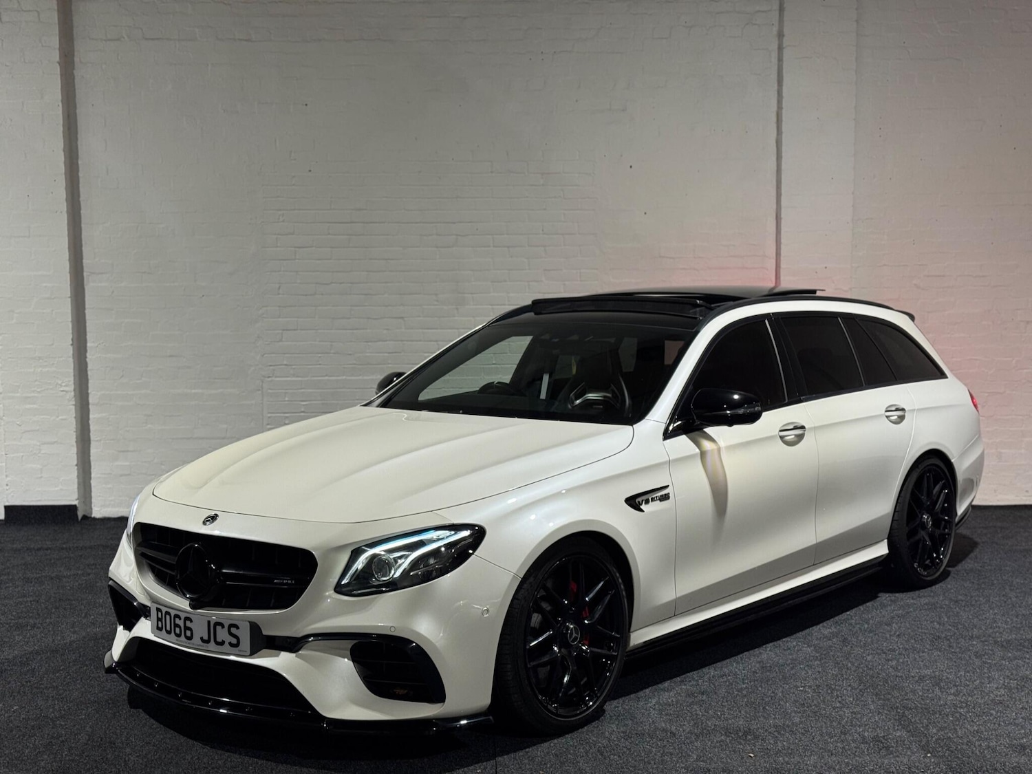 Used Mercedes-Benz E Class 2018 for sale - 76551061: Photo 5