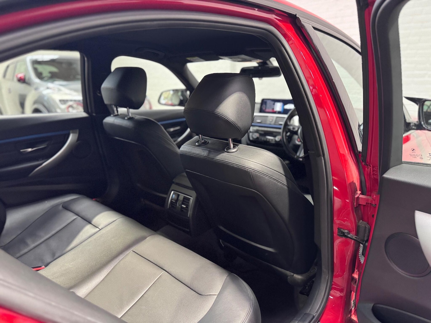 Used BMW 3 Series 2015 for sale - 76613162: Photo 30