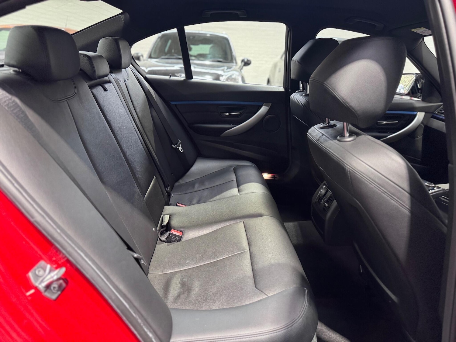 Used BMW 3 Series 2015 for sale - 76613162: Photo 31