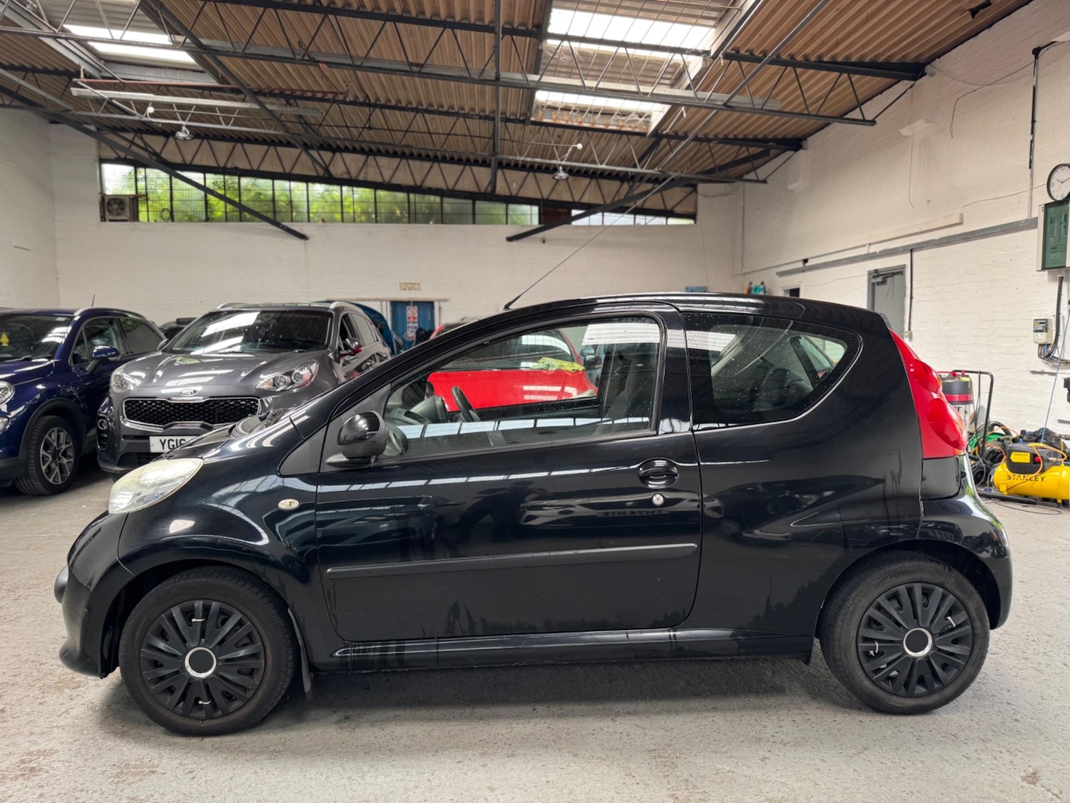 Used Peugeot 107 2007 for sale - 76993701: Photo 6