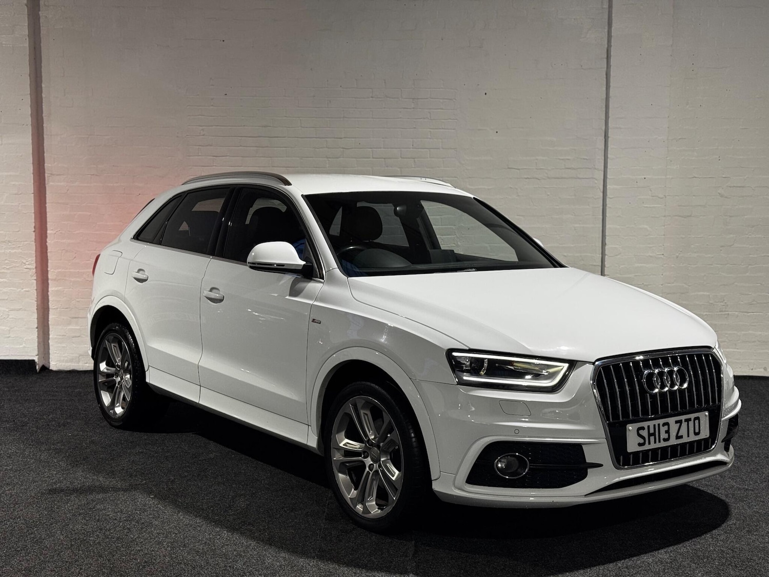 Used Audi Q3 2013 for sale - 76935871: Photo 1