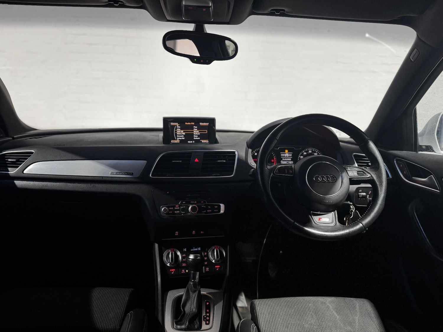 Used Audi Q3 2013 for sale - 76935871: Photo 19