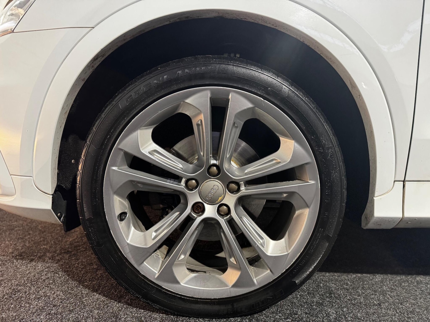 Used Audi Q3 2013 for sale - 76935871: Photo 36