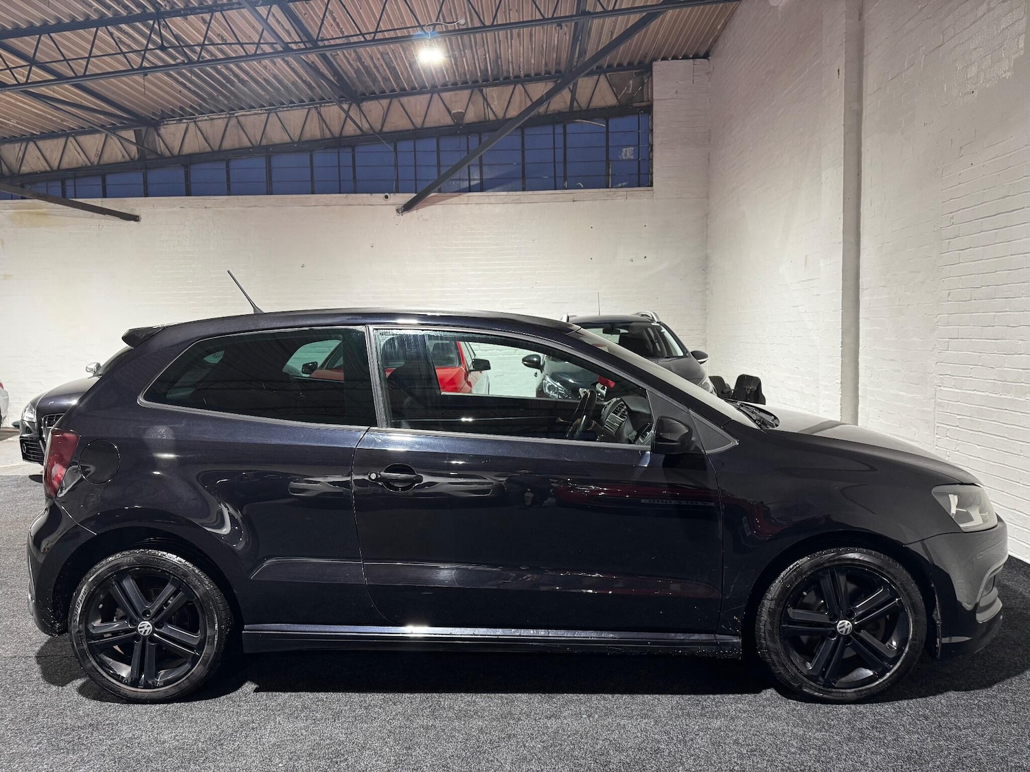 Used Volkswagen Polo 2013 for sale - 76925977: Photo 16