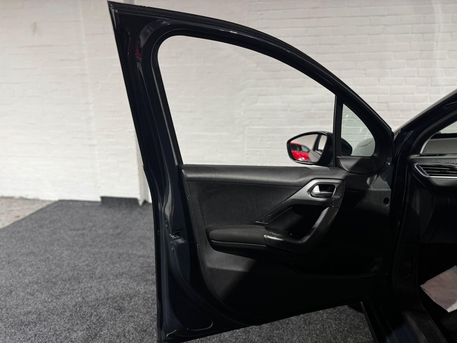 Used Peugeot 2008 2018 for sale - 76898496: Photo 25