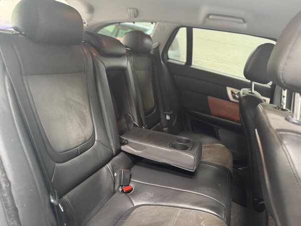 Used Jaguar XF 2014 for sale - 76122102: Photo 17