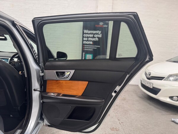 Used Jaguar XF 2014 for sale - 76122102: Photo 20