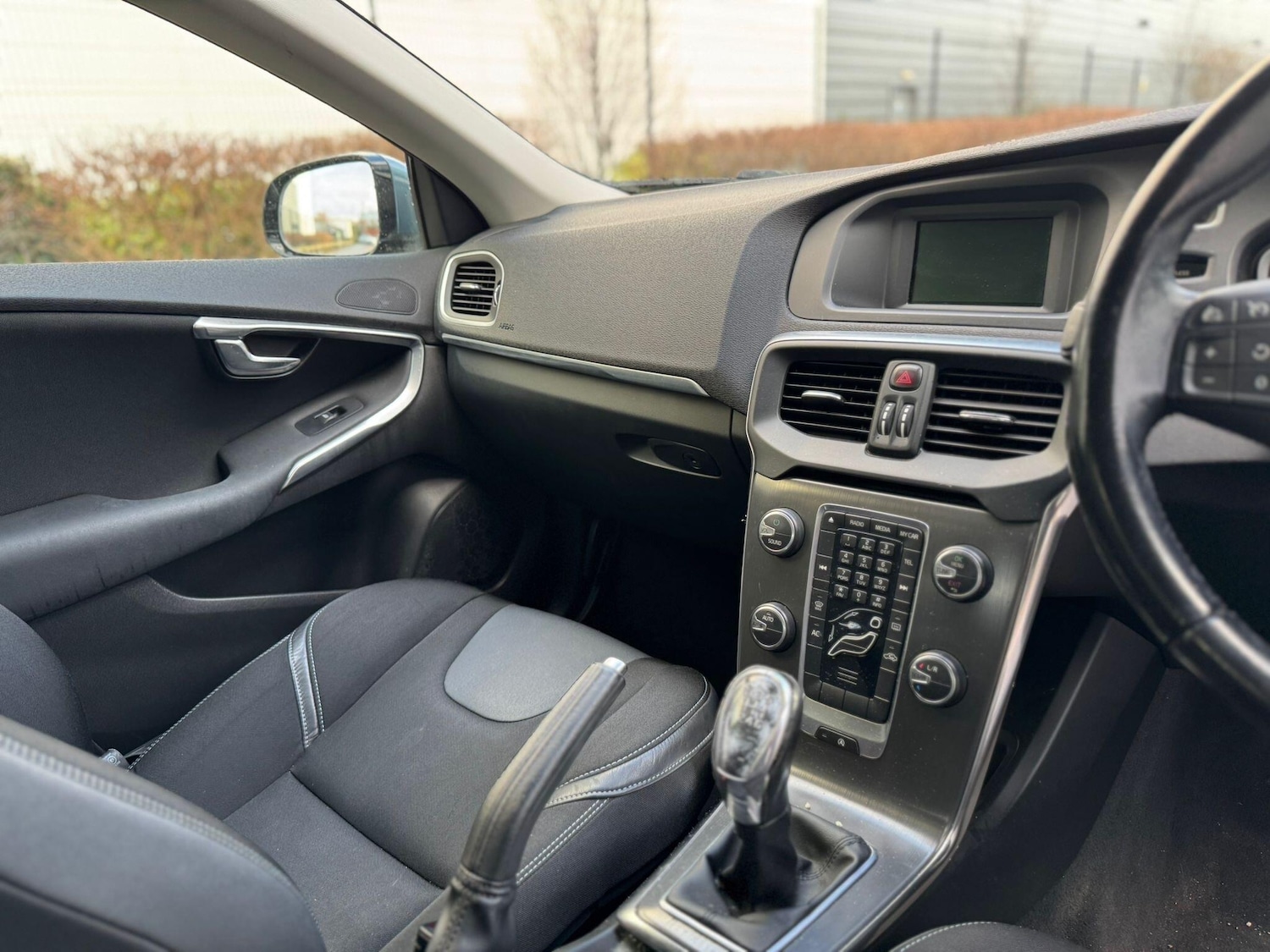 Used Volvo V40 2012 for sale - 77175683: Photo 14