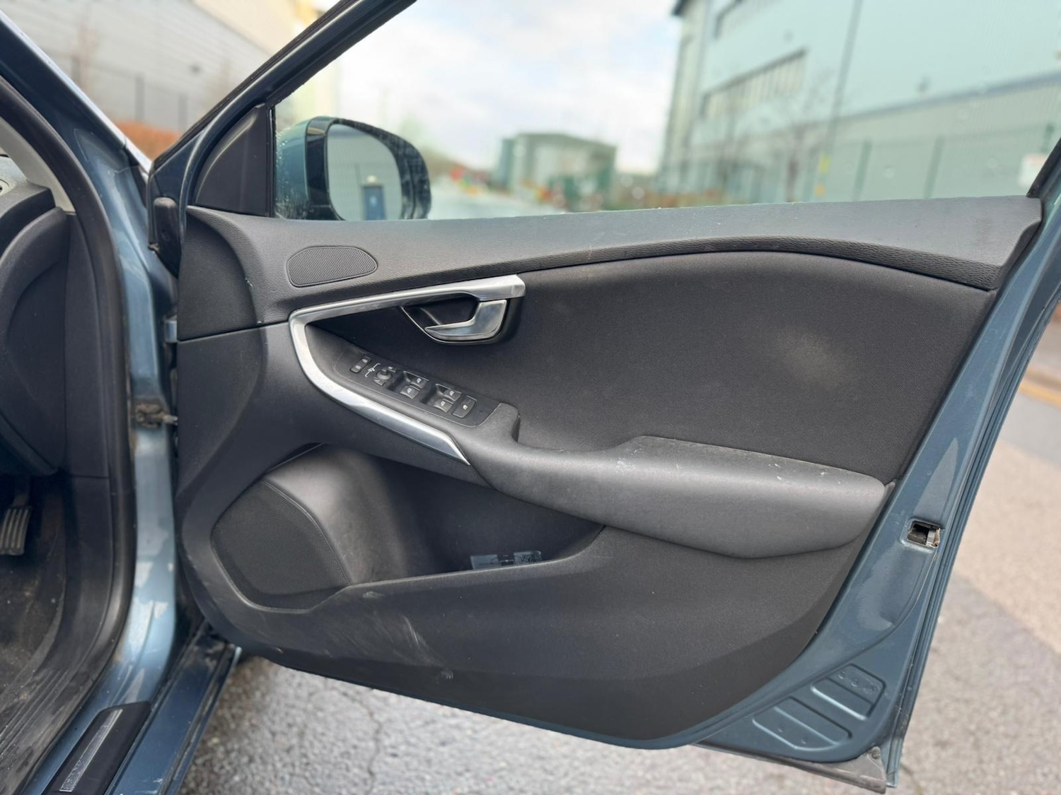 Used Volvo V40 2012 for sale - 77175683: Photo 22