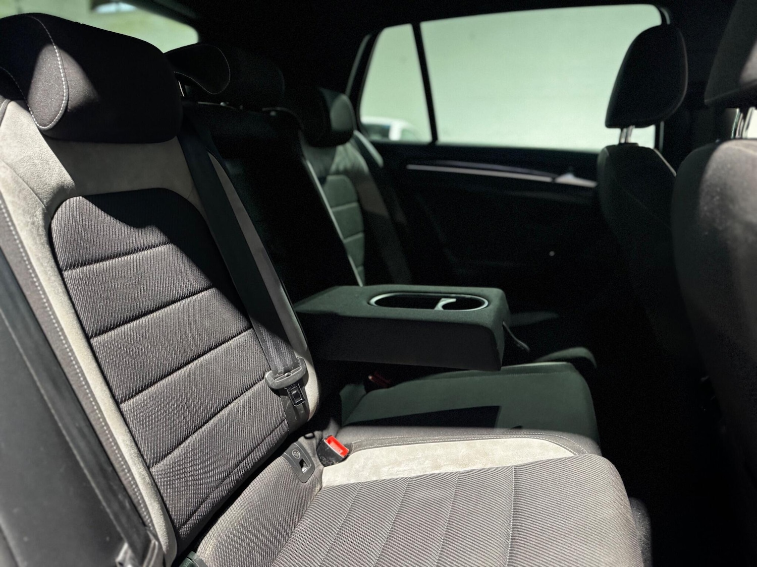 Used Volkswagen Golf for sale - 77017140: Photo 24