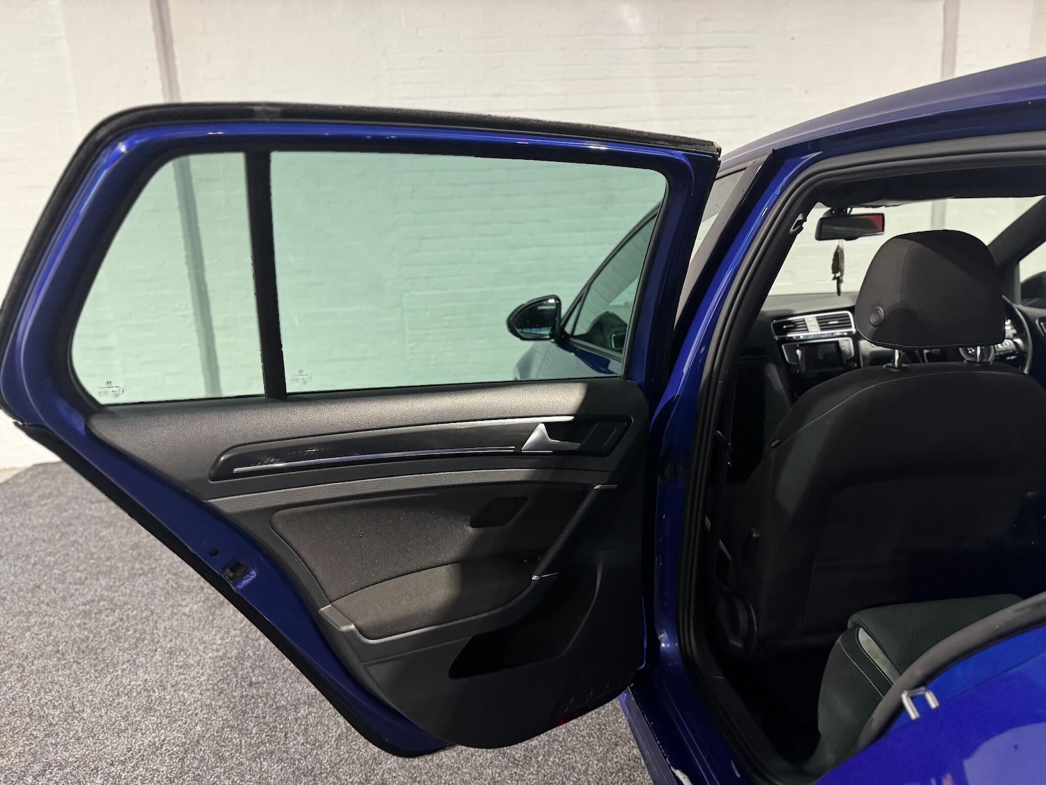 Used Volkswagen Golf for sale - 77017140: Photo 28