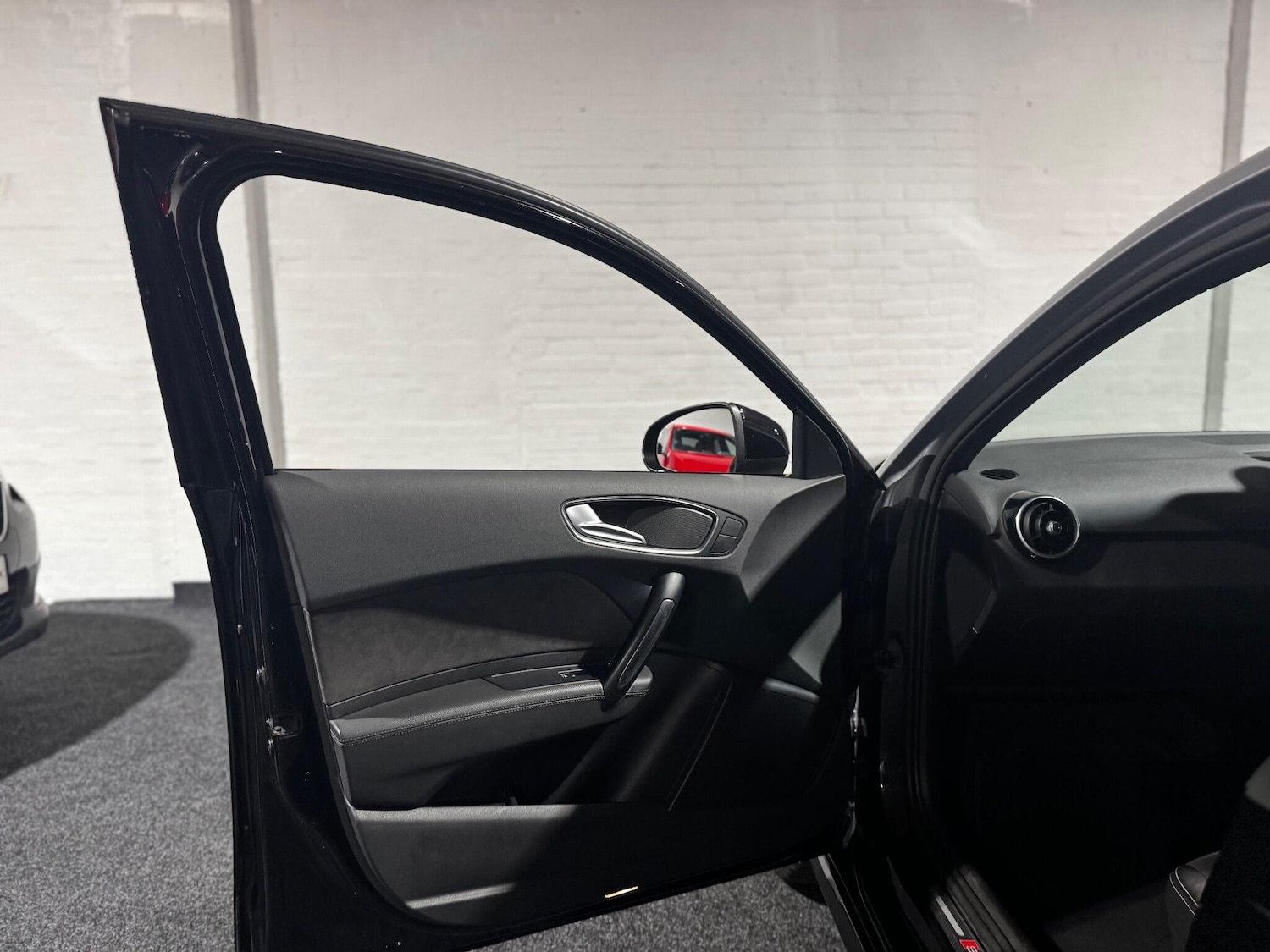 Used Audi A1 2016 for sale - 76918581: Photo 26