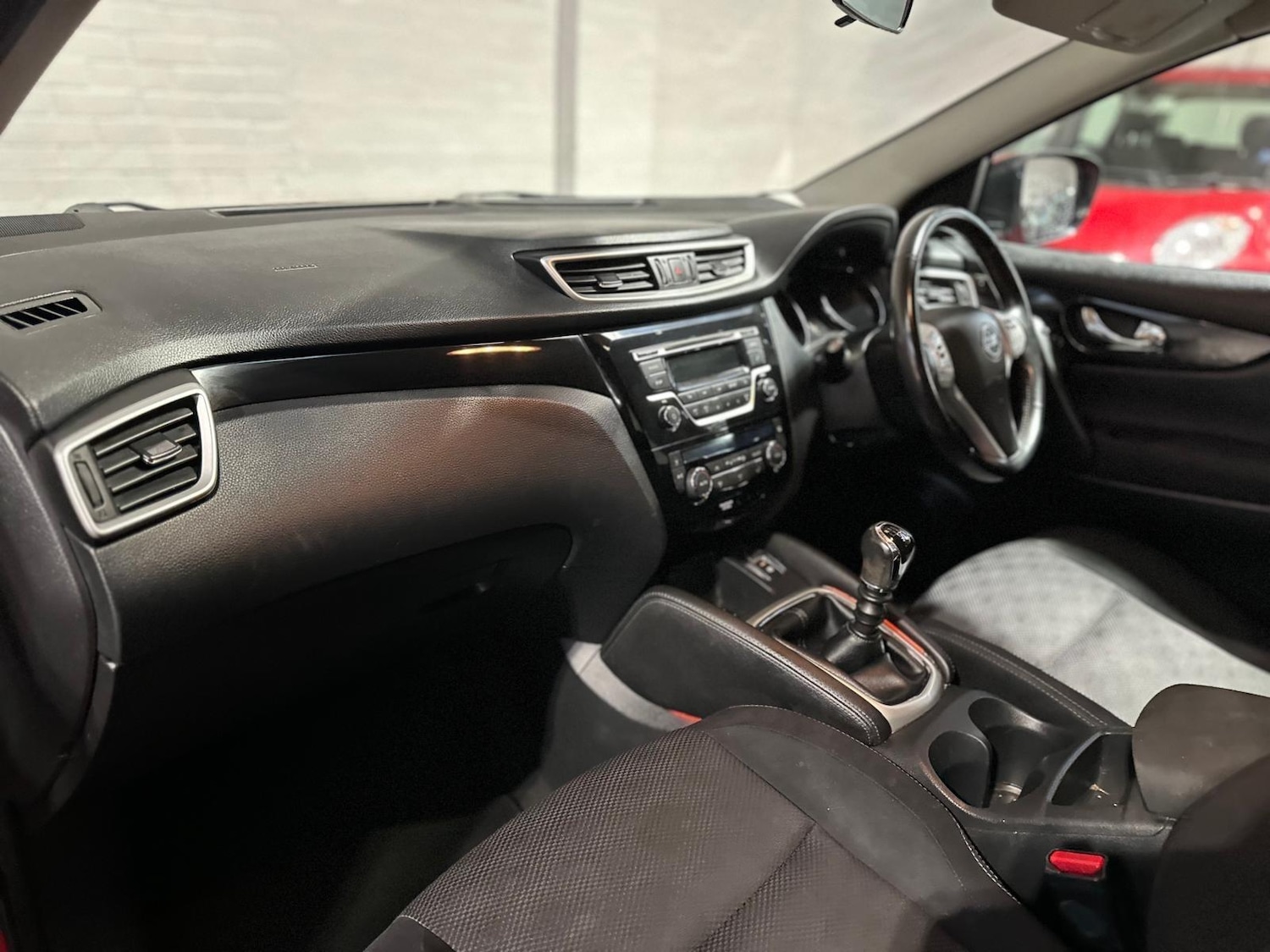 Used Nissan Qashqai 2015 for sale - 76976590: Photo 16